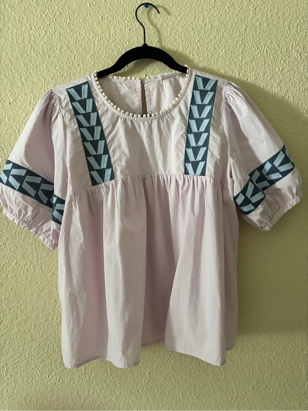 THML Pink Embroidered Puff Sleeve Blouse M - Picture 1 of 6